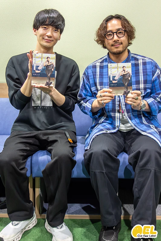 キャストインタビュー写真2 [大関役]坂田将吾さん、[有磨役]鈴木崚汰さん